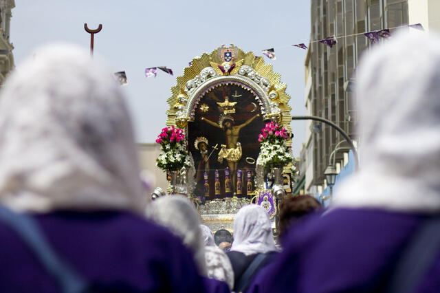 procesión del Señor de los Milagros