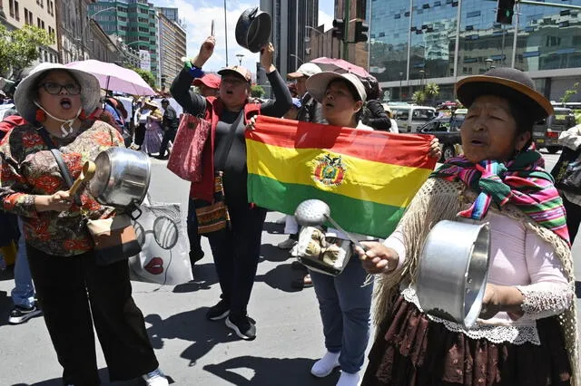 Las protestas iniciadas el 14 de octubre de 2024 por sectores sociales afines a Evo Morales comenzaron como un respaldo político. Foto: AFP.   