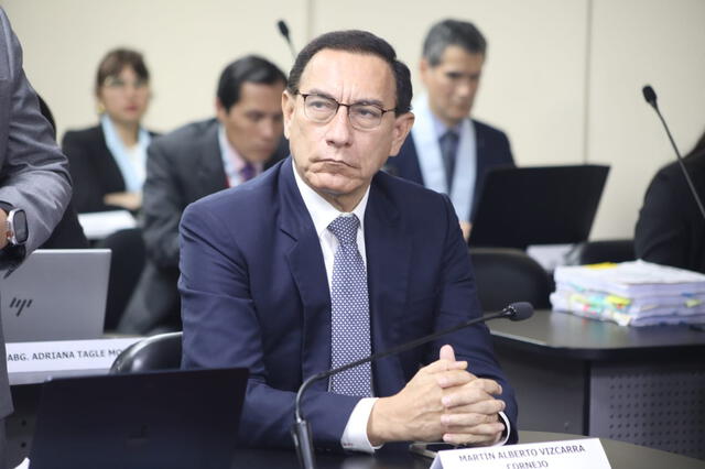 Expresidente Martín Vizcarra Cornejo durante la audiencia del juicio oral en su contra por los casos Lomas de Ilo y Hospital de Moquegua. Foto: Poder Judicial.   