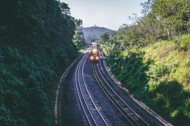 El Corredor Bioceánico es uno de los proyectos de infraestructura más grandes de América Latina, conectando el océano Atlántico y el Pacífico. Foto: Midnight Trains El Corredor Bioceánico es uno de los proyectos de infraestructura más grandes de América Latina, conectando el océano Atlántico y el Pacífico. Foto: Midnight Trains