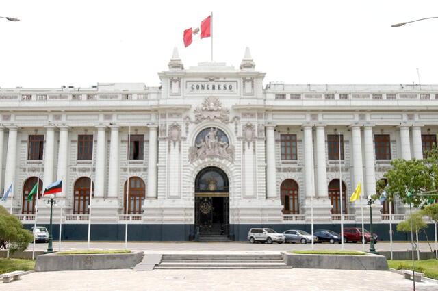 El Diario El Peruano anunció la aprobación de la ley por parte del Congreso de la República. Foto: Congreso de la República   