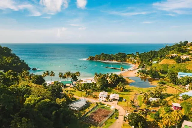  La región del Caribe es mundialmente reconocida por sus playas de arena blanca y aguas cristalinas, que atraen a millones de turistas cada año. Foto: Rumbo   