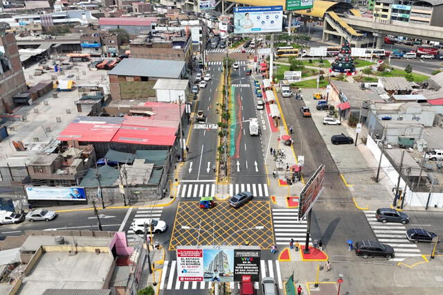 Vista aérea de la renovada av. Lurigancho. Foto: Andina   