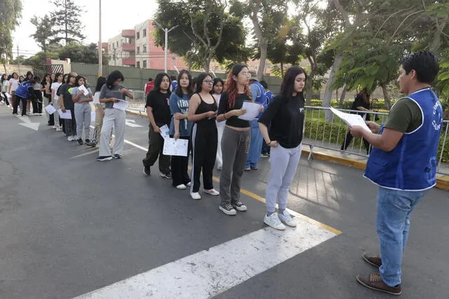 Si buscas prepararte para el examen de admisión a la Universidad Nacional Mayor de San Marcos, la Pre UNMSM es una de las mejores opciones. 