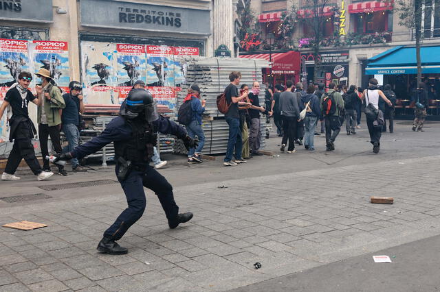 Las manifestaciones, organizadas por el colectivo 'Bloqueen todo: Movilización 10 de septiembre', resultaron en bloqueos de carreteras y nodos de transporte. Foto: AFP   