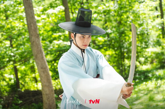 Lee Chae Min en el ep. 7 de 'Bon appétit, majestad'. Foto: tvN Lee Chae Min en el ep. 7 de 'Bon appétit, majestad'. Foto: tvN