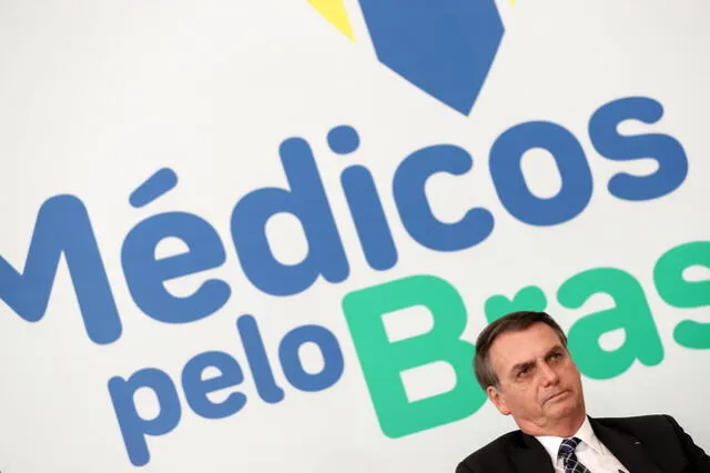 Bolsonaro ironizó durante inauguración del nuevo programa, que sustituirá al ‘Más Médicos’. Foto: