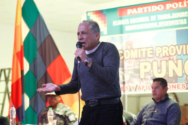 Antauro Humala pide explicaciones a Pedro Castillo desde Puno. Foto: Carlos Cisneros/La República Antauro Humala pide explicaciones a Pedro Castillo desde Puno. Foto: Carlos Cisneros/La República