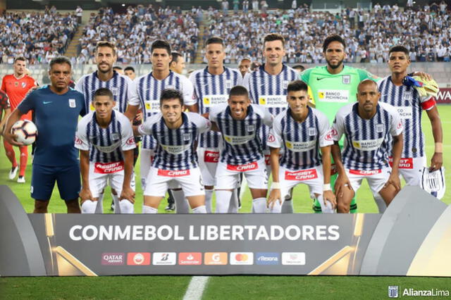 Alianza Lima del 2019 que enfrentó a River era dirigido por Miguel Ángel Russo. Foto: Alianza Lima