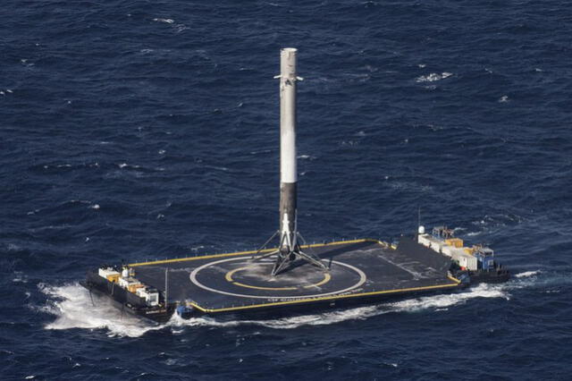 'Por supuesto que todavía te amo' es una barcaza de SpaceX destinada a capturar dispositivos reutilizables. Foto: SpaceX
