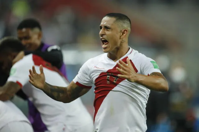 Yoshimar Yotún flamante refuerzo de Sporting Cristal se sumaría a la creación y salida de Perú en el medio. Foto: AFP