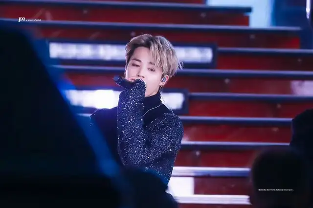 BTS: Jimin acaparó la atención en Dick Clark’s New Year’s Rockin’ Eve.