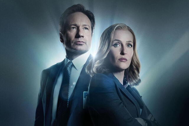 Gillian Anderson cuestiona la ausencia de mujeres en el equipo de X-Files