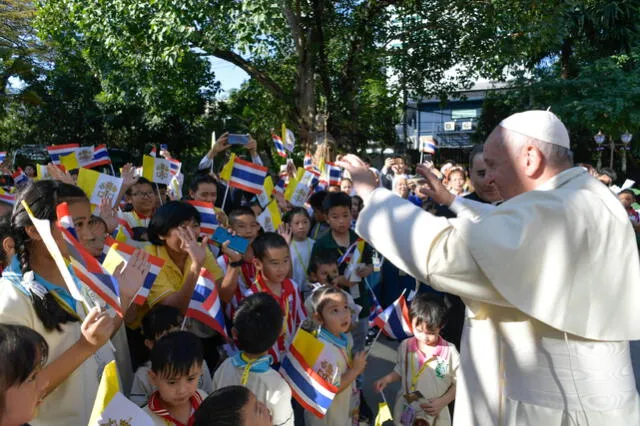 El papa Francisco aterrizó en Japón en la segunda etapa de su gira asiática. Foto: AFP.