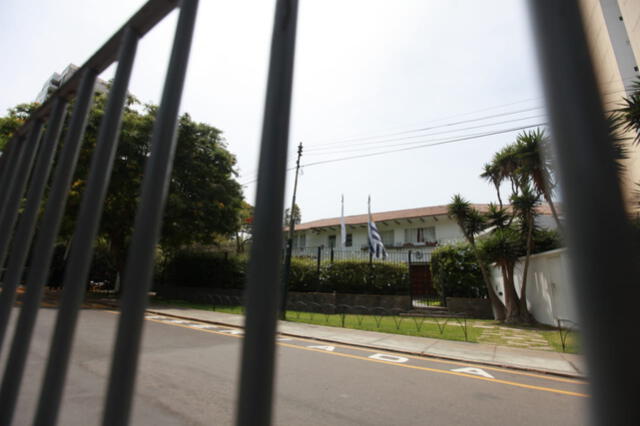 Alan García: la embajada de Uruguay a 15 días del pedido de asilo [FOTOS]