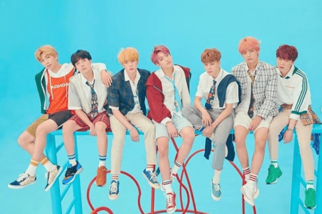 Miembros de BTS se sumaron a las celebraciones de su compañero. (Foto: Instagram)