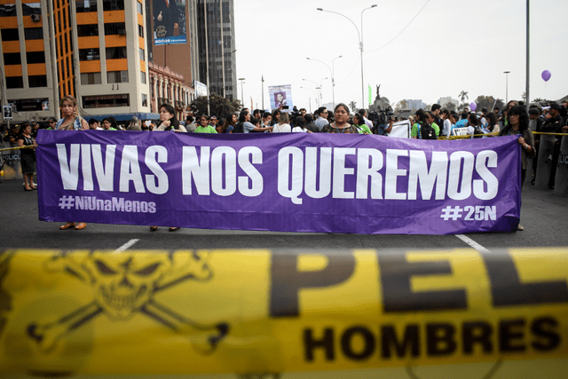 Marcha #NiUnaMenos: así se realzó movilización contra la violencia de género y corrupción [VIDEO] 