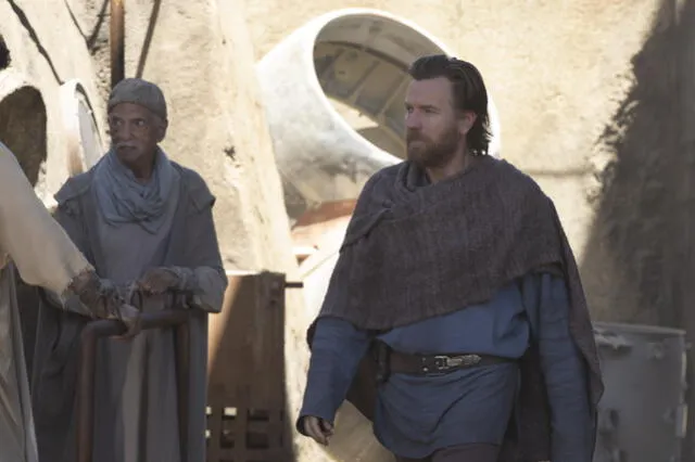 Obi-Wan Kenobi, inicia su periplo escondiéndose como cualquier otro en Tatooine (Foto: Disney)