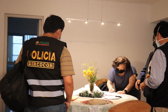 Ministerio Público realizó el allanamiento de un edificio que se ubica en el distrito de Miraflores. Foto: Gianella Aguirre / URPI-LR