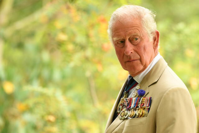 Reyes. Coronación de Carlos como príncipe de Gales. Hoy llega maduro al trono. Foto: AFP