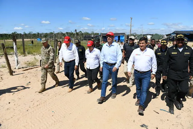 Vizcarra anuncia que La Pampa está 100 % libre de minería ilegal