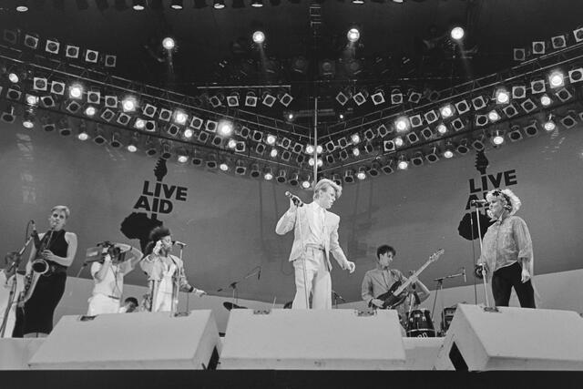 Matthew Seligman tocó junto a David Bowie en el mítico concierto Live Aid, realizado en los ochenta.