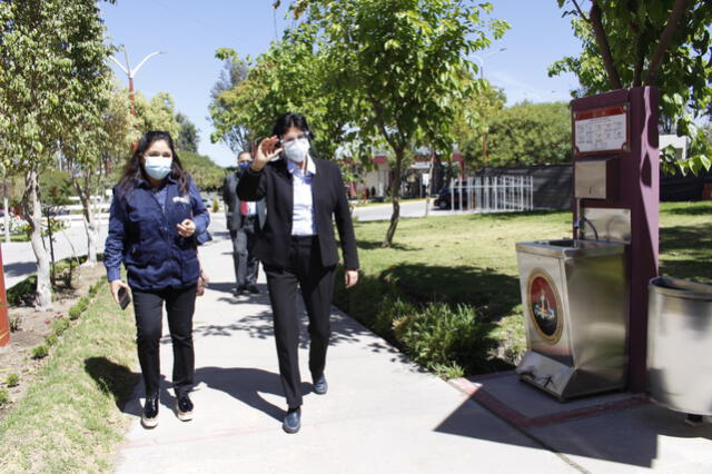 Jefa nacional del Registro Nacional de Identificación y Estado Civil (Reniec) Mag. Carmen Velarde Koechlin llegó a Arequipa para realizar una visita de trabajo. Foto: Alexis Choque/La República.