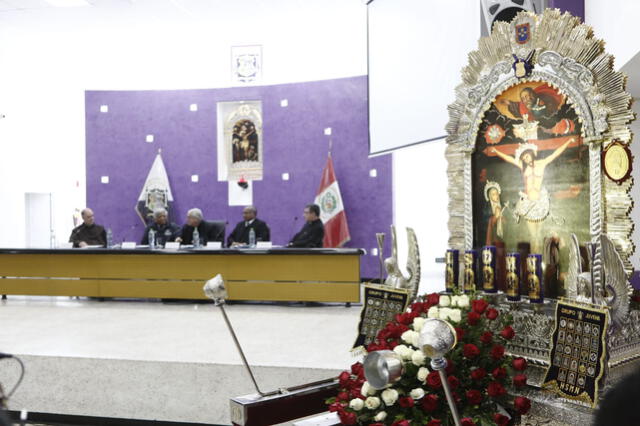 La hermandad del Señor de Los Milagros, realizó conferencia de prensa y brindó detalles del recorrido. También, se hizo presente el alcalde de Lima, Miguel Romero y el arzobispo de Lima, Carlos Castillo