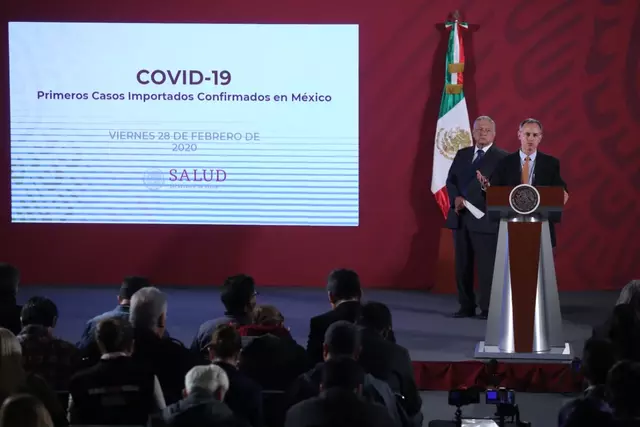El subsecretario de Prevención y Promoción de la Salud confirmó el primer caso de COVID-19 en México. (Foto: Cuartoscuro)