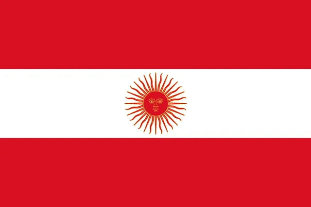 Segunda bandera del Perú diseñada por Torre Tagle.  Foto: Wikipedia    