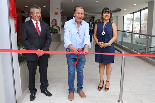 Inauguran en Ate el primer mall por conveniencia de la capital [Fotos]