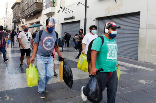 Aglomeraciones por el Día de la Madre. Foto: Carlos Félix/La República