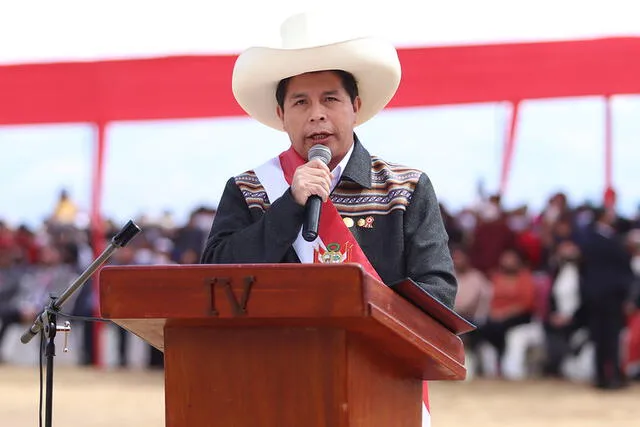 Pedro Castillo en su juramentación simbólica, realizada en Ayacucho. Foto: Presidencia de la República