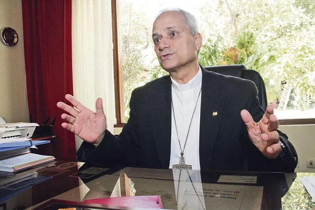 Desalojo en el Modelo: obispo de Chiclayo invoca al diálogo entre autoridades y comerciantes