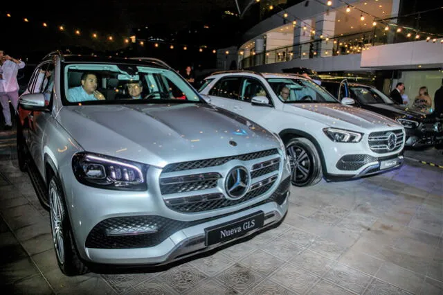 Presentación de nuevos modelos de Mercedes Benz