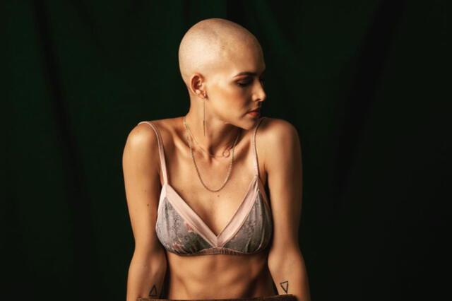 Anahí de Cárdenas está llevando una dura batalla contra el cáncer.