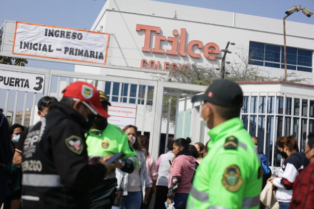 Alarma de tiroteo en colegio Trilce de Los Olivos. Foto: John Reyes/LR