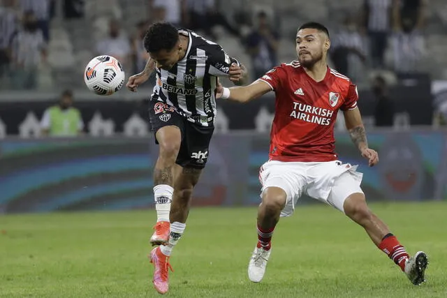 David Martínez es el otro defensor central de River. Foto: AFP