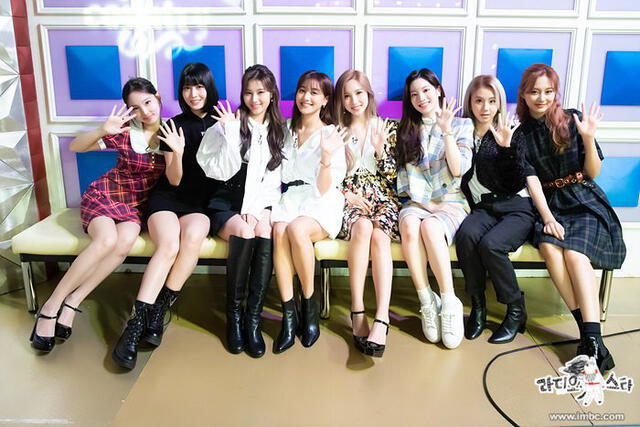 TWICE en el programa de variedades Radio Star. Foto: MBC