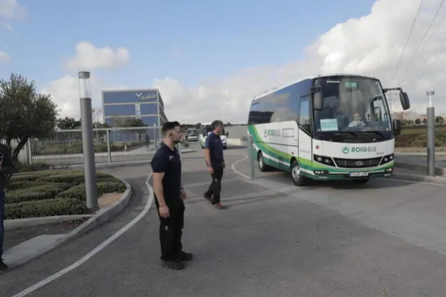 Rafael Nadal dispuso una flota de buses para trasladar a sus invitados a Sa Fortalesa