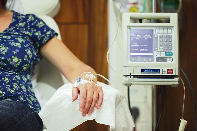 Cáncer de mama y cérvix ataca al 75% de mujeres postmenopáusicas