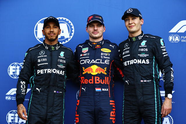 Lewis Hamilton, Max Verstappen y George Rusell en el podio de tiempos más rápidos. Foto: F1