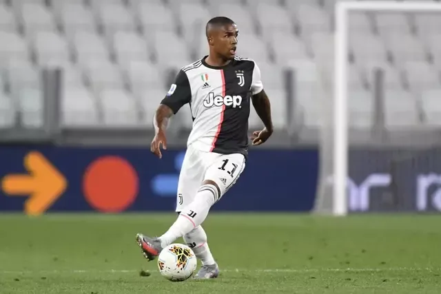 Douglas Costa