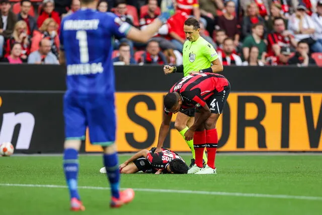 Exequiel Palacios fue sustituido en el segundo tiempo del partido Bayer Leverkusen vs. Ferencvarosi por la Europa League. Foto: Bayer 04 Leverkusen/Twitter