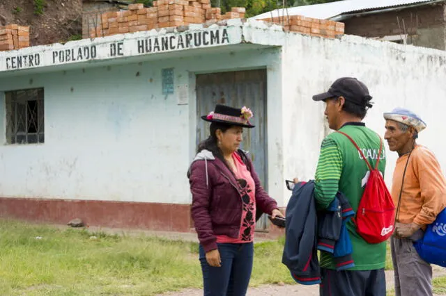 Tania Pariona hace grave denuncia sobre colegios en Ayacucho