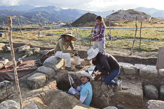 Arqueólogos japoneses y peruanos remueven la historia de Cajamarca
