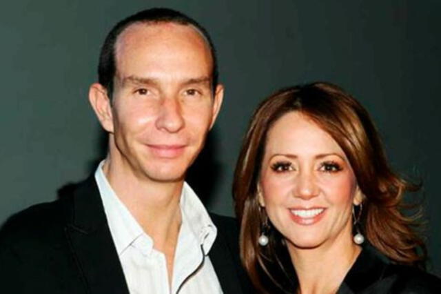 Andrea Legarreta y Erik Rubín cumplen 20 años de casados este 2020.