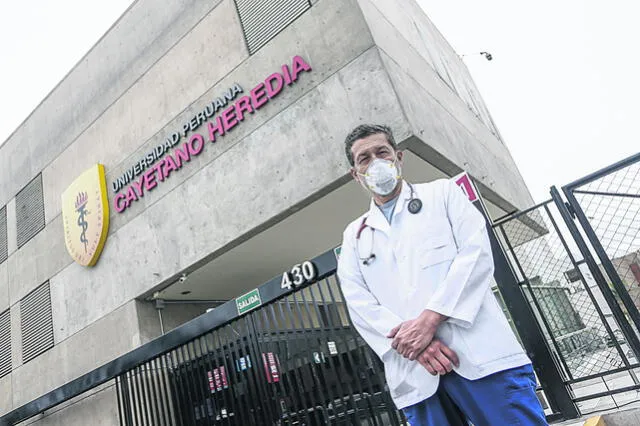 En problemas. Germán Málaga lideraba el ensayo clínico.  Foto: Antonio Melgarejo/ La República