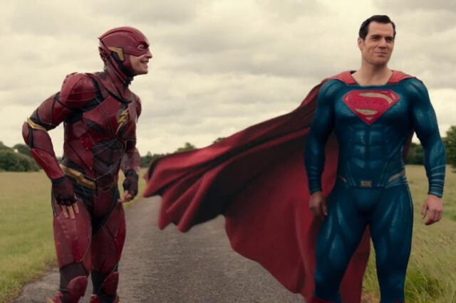 Hay muchas posibilidades de que veamos a Henry Cavill como Superman en The Flash. Foto: Warner Bros.