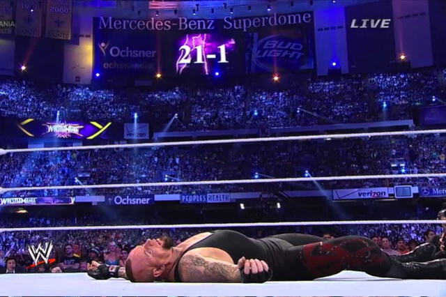 The Undertaker perdió su racha de triunfos en WrestleMania 30.